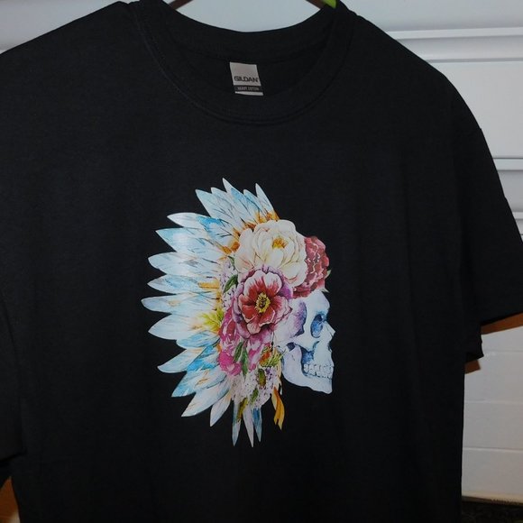 Beautiful Native Skull with flowers - Picture 2 of 3